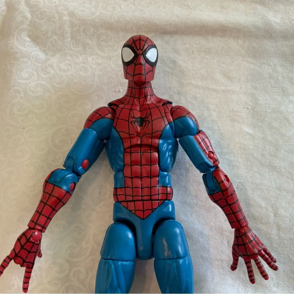 Hasbro Marvel Legends Infinite Series Spider- Man 6” Figure